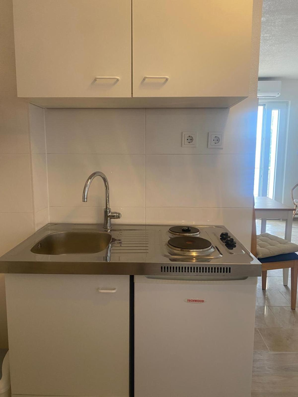 Mira Appartement Trpanj